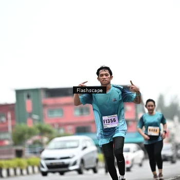 Runner Photo 8952711