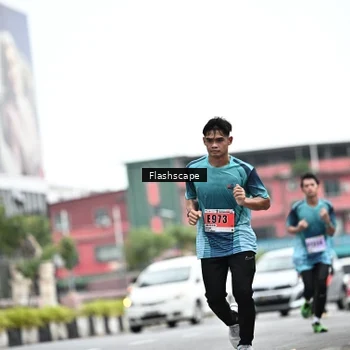 Runner Photo 8952712