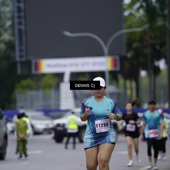 Runner Photo 8952754