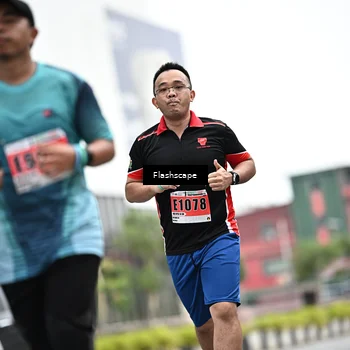 Runner Photo 8952805