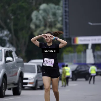 Runner Photo 8952814