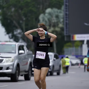 Runner Photo 8952842