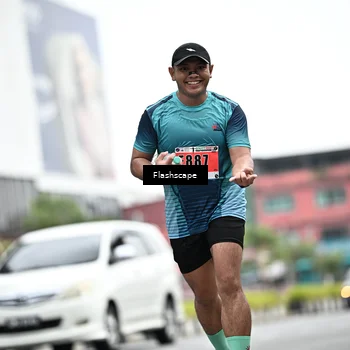 Runner Photo 8952913