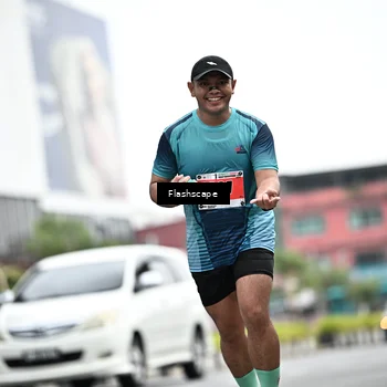 Runner Photo 8952917