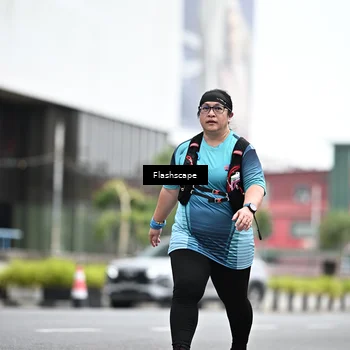 Runner Photo 8953051
