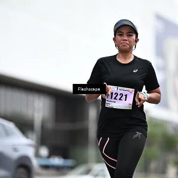 Runner Photo 8953060
