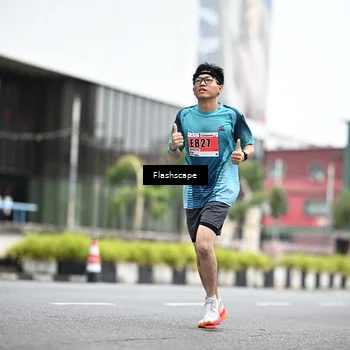 Runner Photo 8953146
