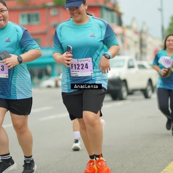 Runner Photo 8953172