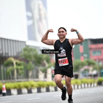 Runner Photo 8953190