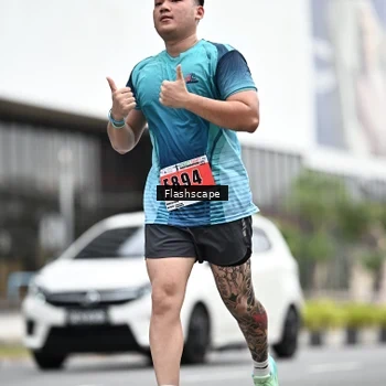 Runner Photo 8953326