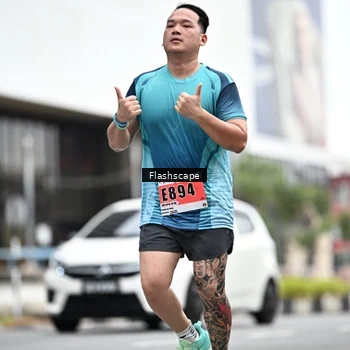 Runner Photo 8953343