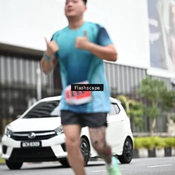 Runner Photo 8953345
