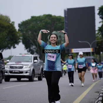 Runner Photo 8953356