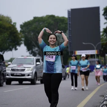 Runner Photo 8953359