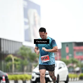 Runner Photo 8953395