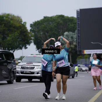 Runner Photo 8953469