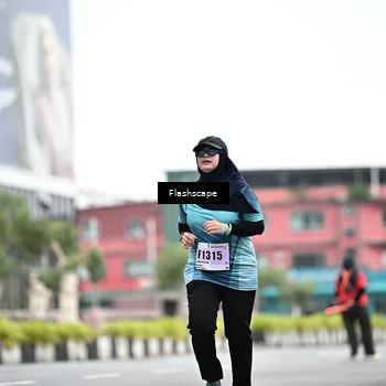 Runner Photo 8953490