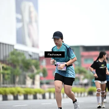 Runner Photo 8953735