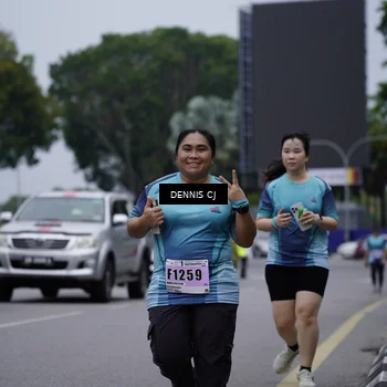 Runner Photo 8953740