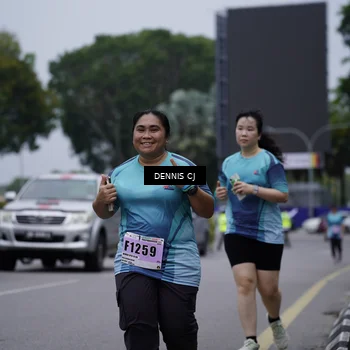 Runner Photo 8953746