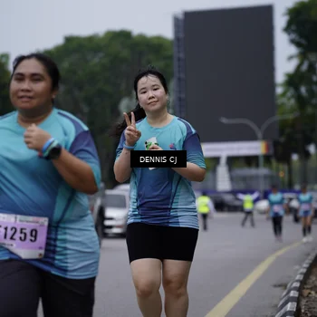 Runner Photo 8953753