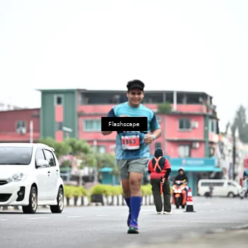 Runner Photo 8953756