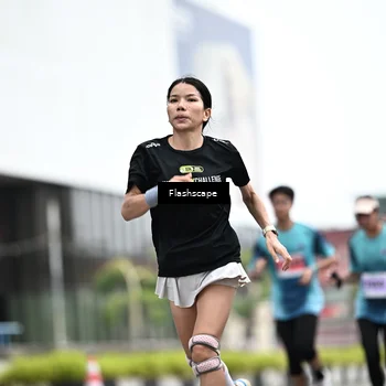 Runner Photo 8953764