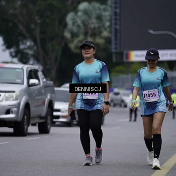 Runner Photo 8953811