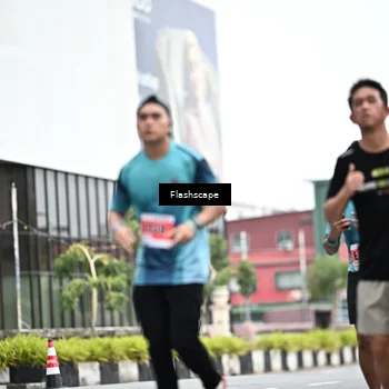 Runner Photo 8953830