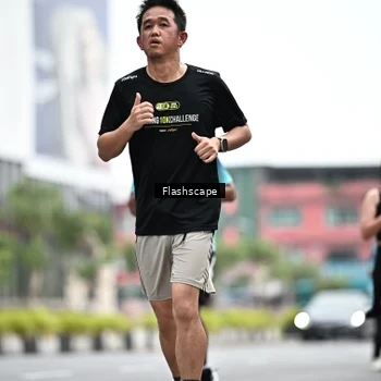 Runner Photo 8953861