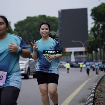 Runner Photo 8953911