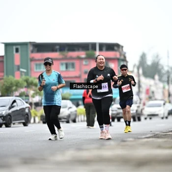 Runner Photo 8953934