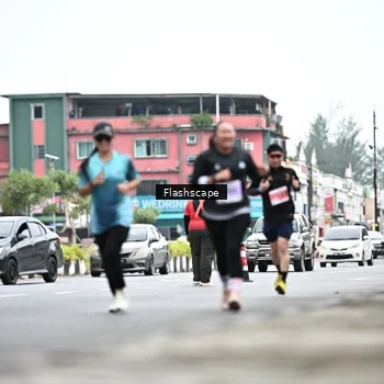 Runner Photo 8953941