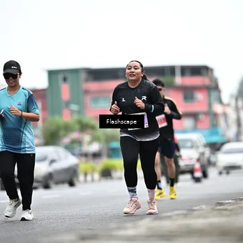 Runner Photo 8954057