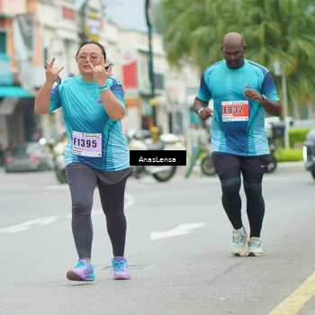 Runner Photo 8954103