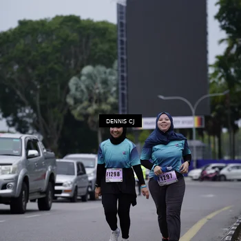 Runner Photo 8954134