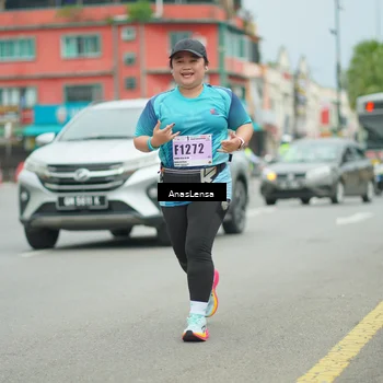 Runner Photo 8954137