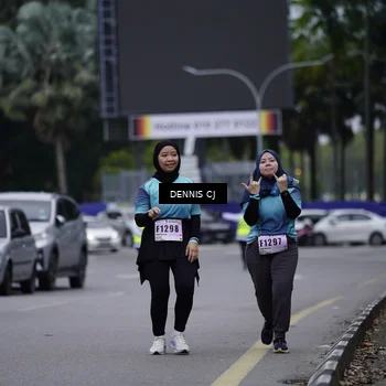 Runner Photo 8954159