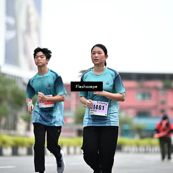 Runner Photo 8954230