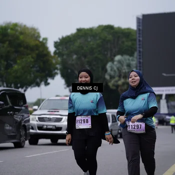 Runner Photo 8954259