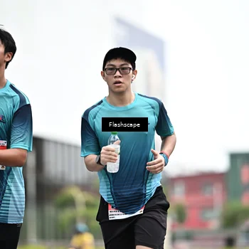 Runner Photo 8954275