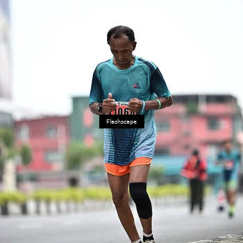 Runner Photo 8954421