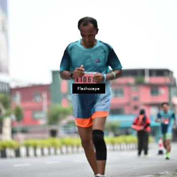 Runner Photo 8954443