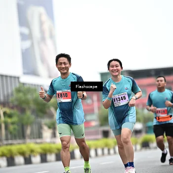 Runner Photo 8954505