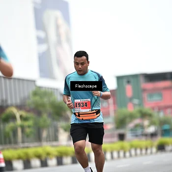 Runner Photo 8954529