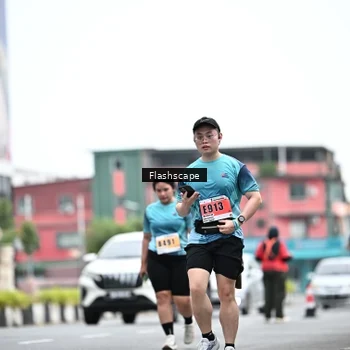 Runner Photo 8954535