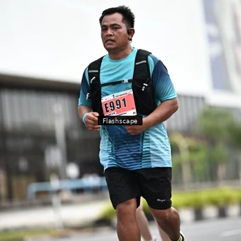 Runner Photo 8954615