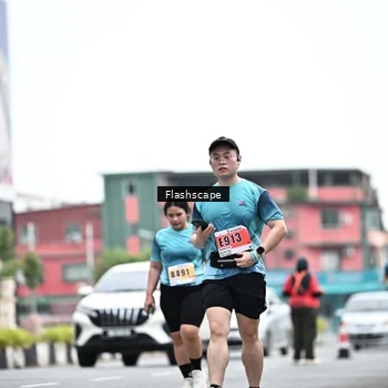 Runner Photo 8954621