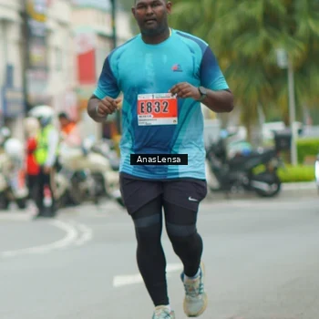 Runner Photo 8954651