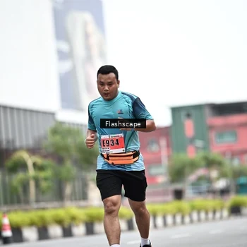 Runner Photo 8954655